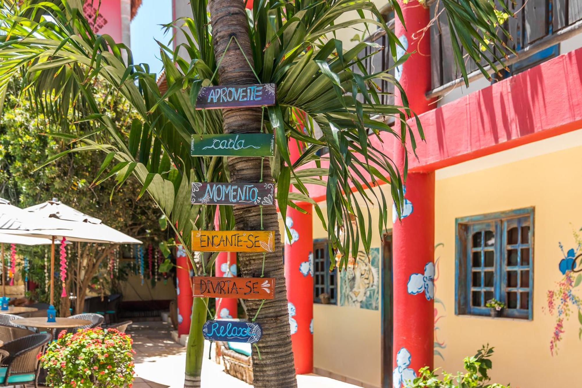 Hotel De Charme Castelinho Canoa Quebrada Exterior foto